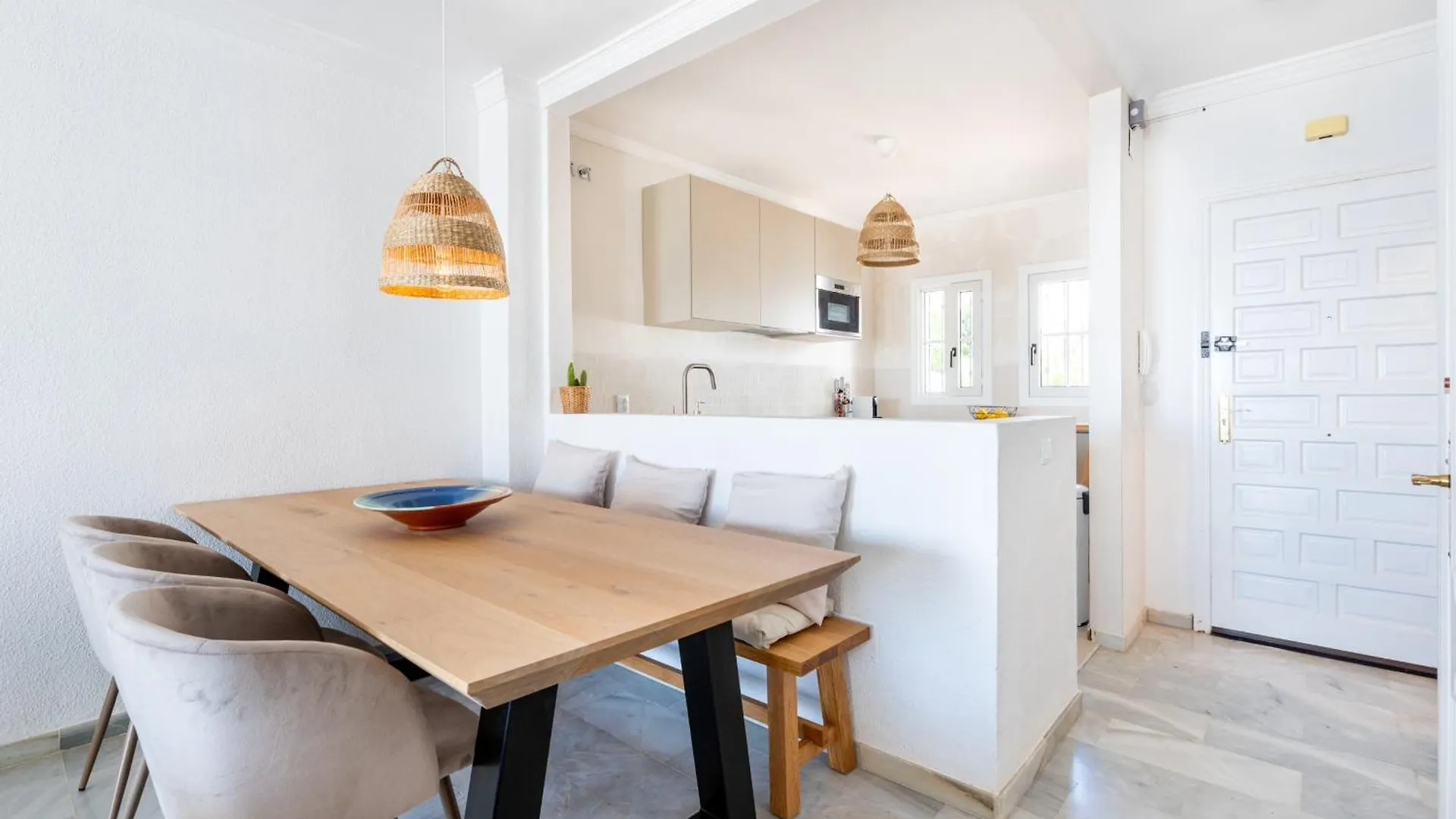 Casa De La Buena Vida - 3 Bedroom Townhouse With Sea View Benalmadena Holiday home